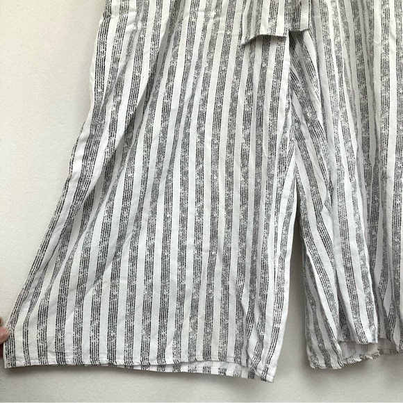 PAPILLON Wide Leg Capri Pants, Tie Waist - Picture 3 of 8